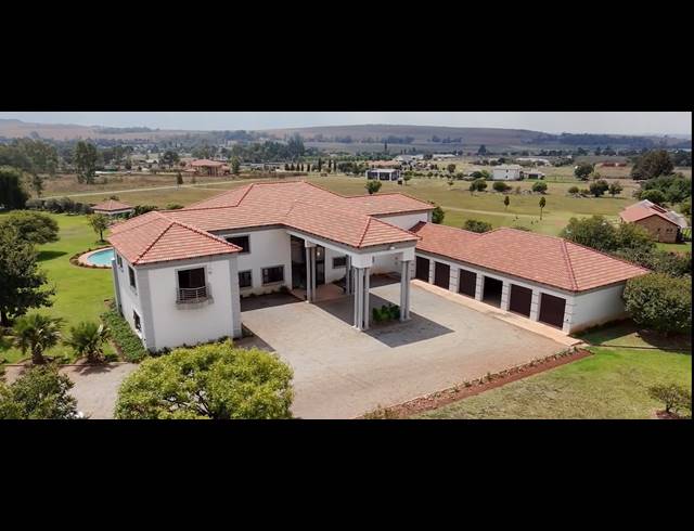5 BEDROOM HOUSE FOR SALE IN BLUE SADDLE RANCHES